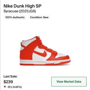 Syracuse high top dunk. Orange/white. Great condition PAID 250 asking 160.💯REAL